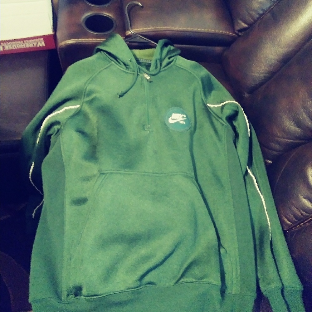 Vintage 2 Piece 1972 Nike Suit. Good Condition